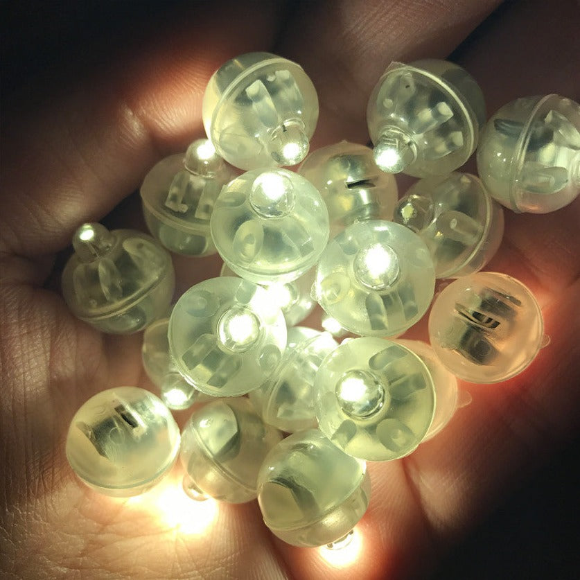 LED Lichtkugeln Partydeko – Bunte Mini Lichter für Ballons & Feiern