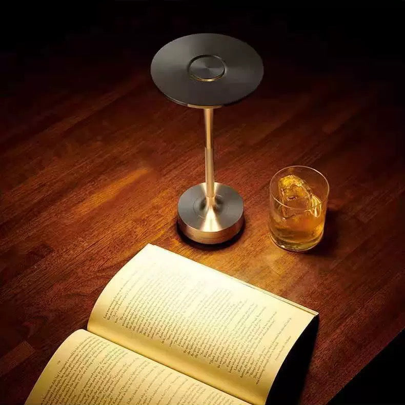 LED Tischlampe Dimmbar – Kabellos & Wassergeschützt IP44, 28cm Aluminium