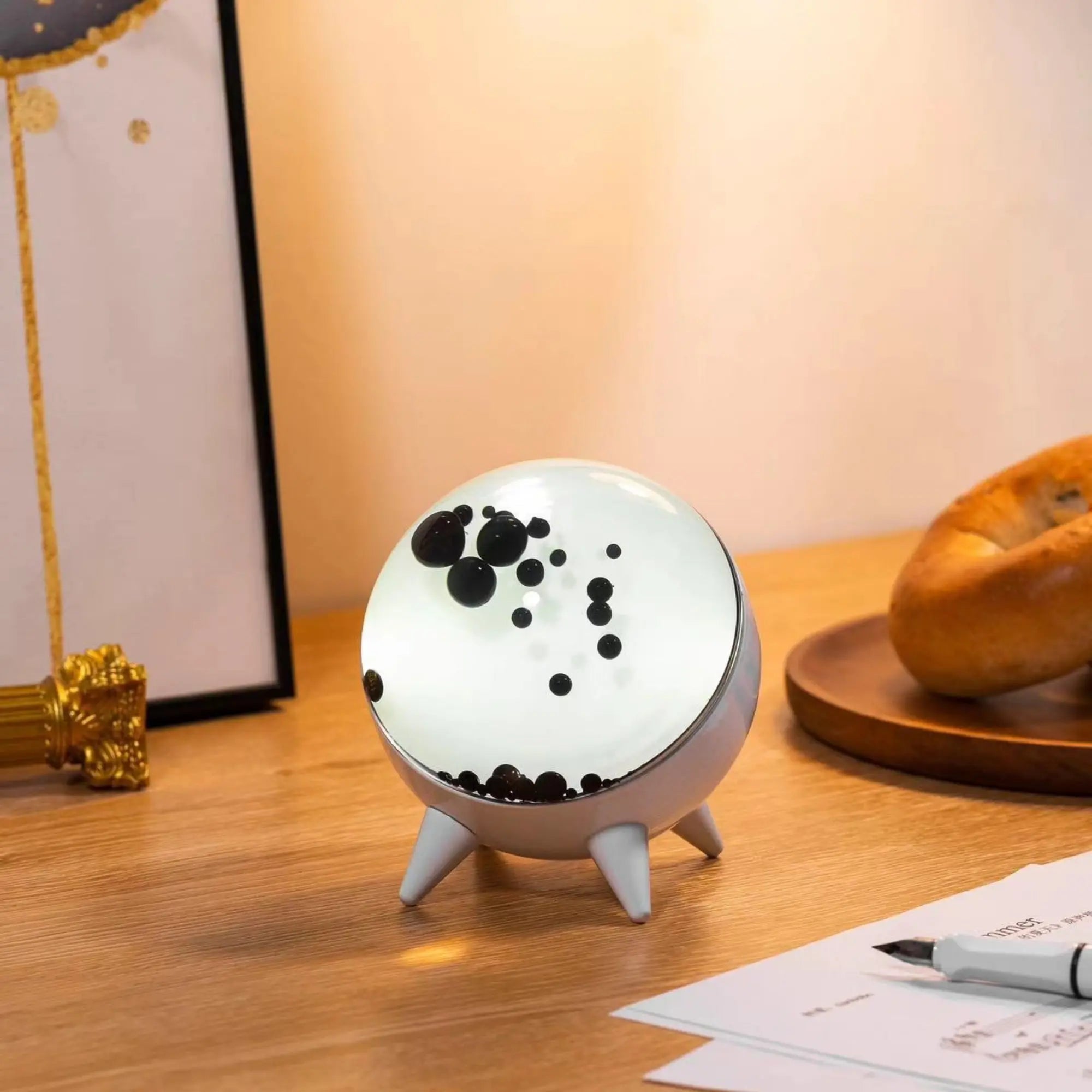 Ferrofluid Musik Display – Bluetooth Lautsprecher mit Bewegung & LED