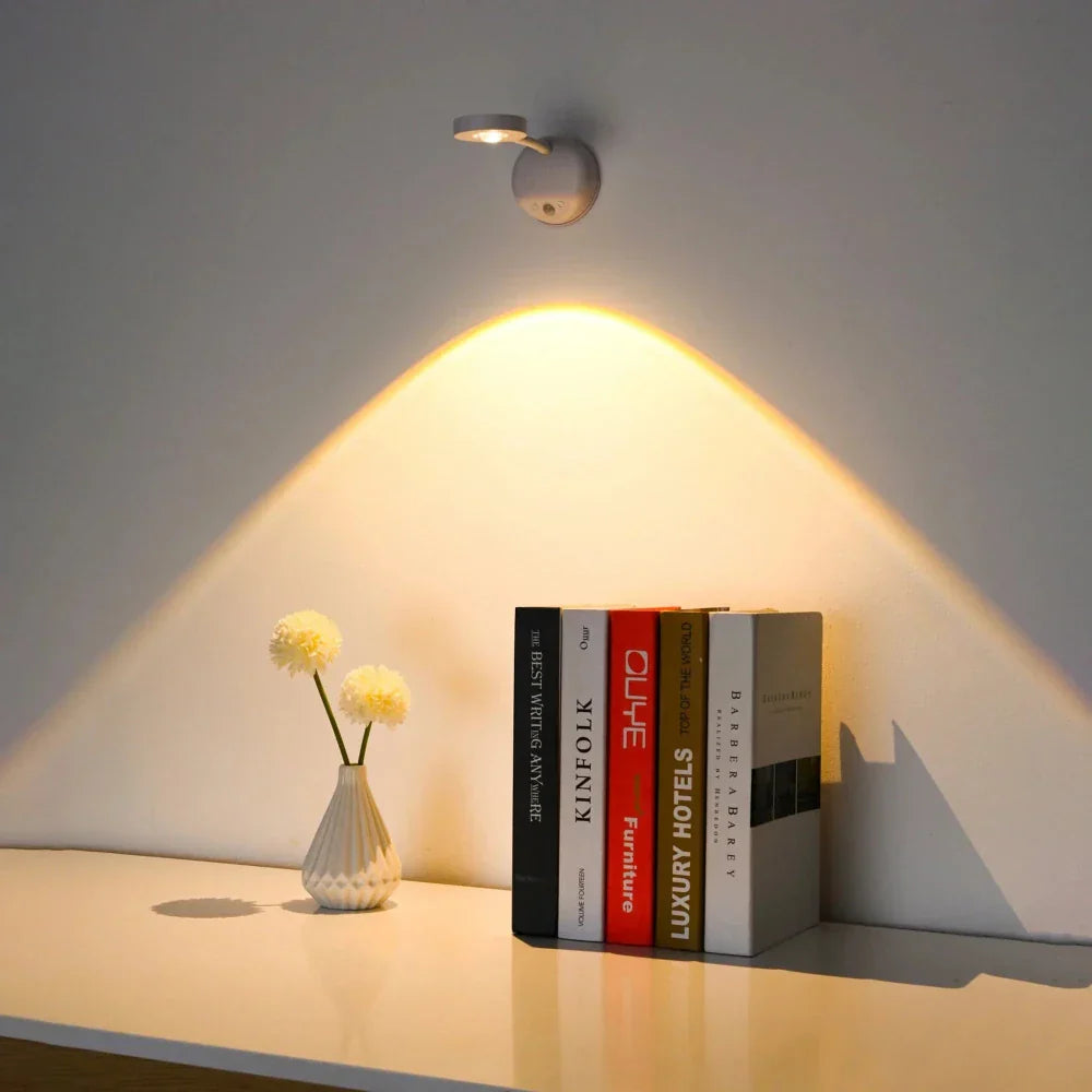 LED Bewegungsmelder Spot – Kabellos, drehbar & dimmbar mit USB-Aufladung