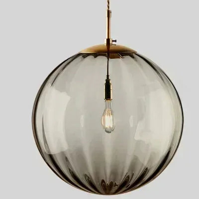 LED Hängeleuchte modern – Glasdesign mit integrierter Beleuchtung für Wohnräume