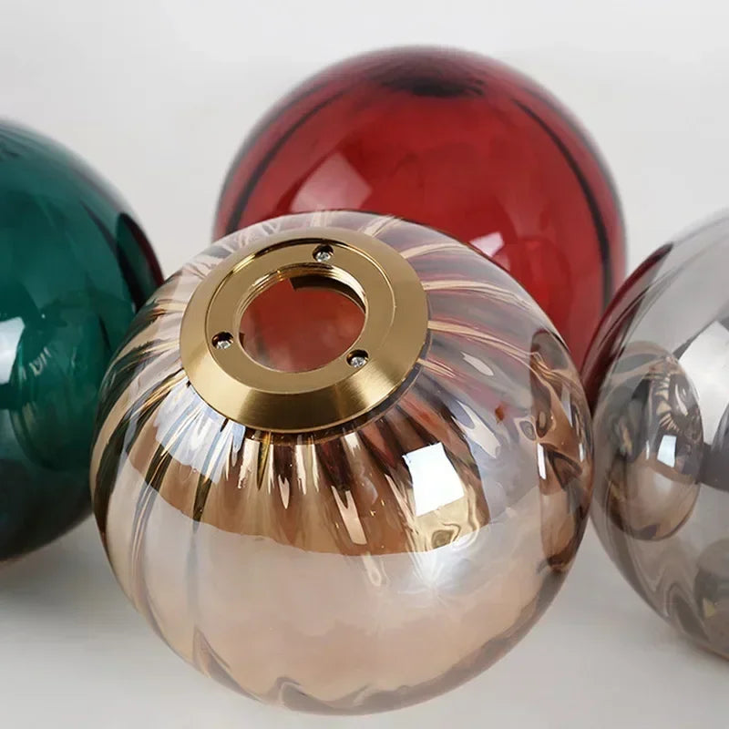 LED Hängeleuchte modern – Glasdesign mit integrierter Beleuchtung für Wohnräume