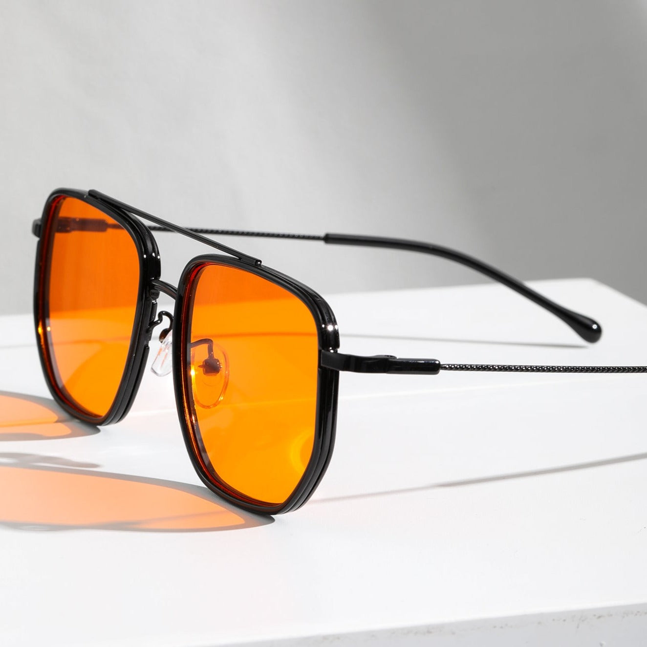Sonnenbrille Damen – UV400 Schutz – Klassisches Design – Perfekt für Sommer & Alltag
