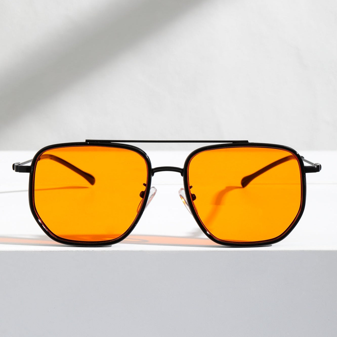 Sonnenbrille Damen – UV400 Schutz – Klassisches Design – Perfekt für Sommer & Alltag
