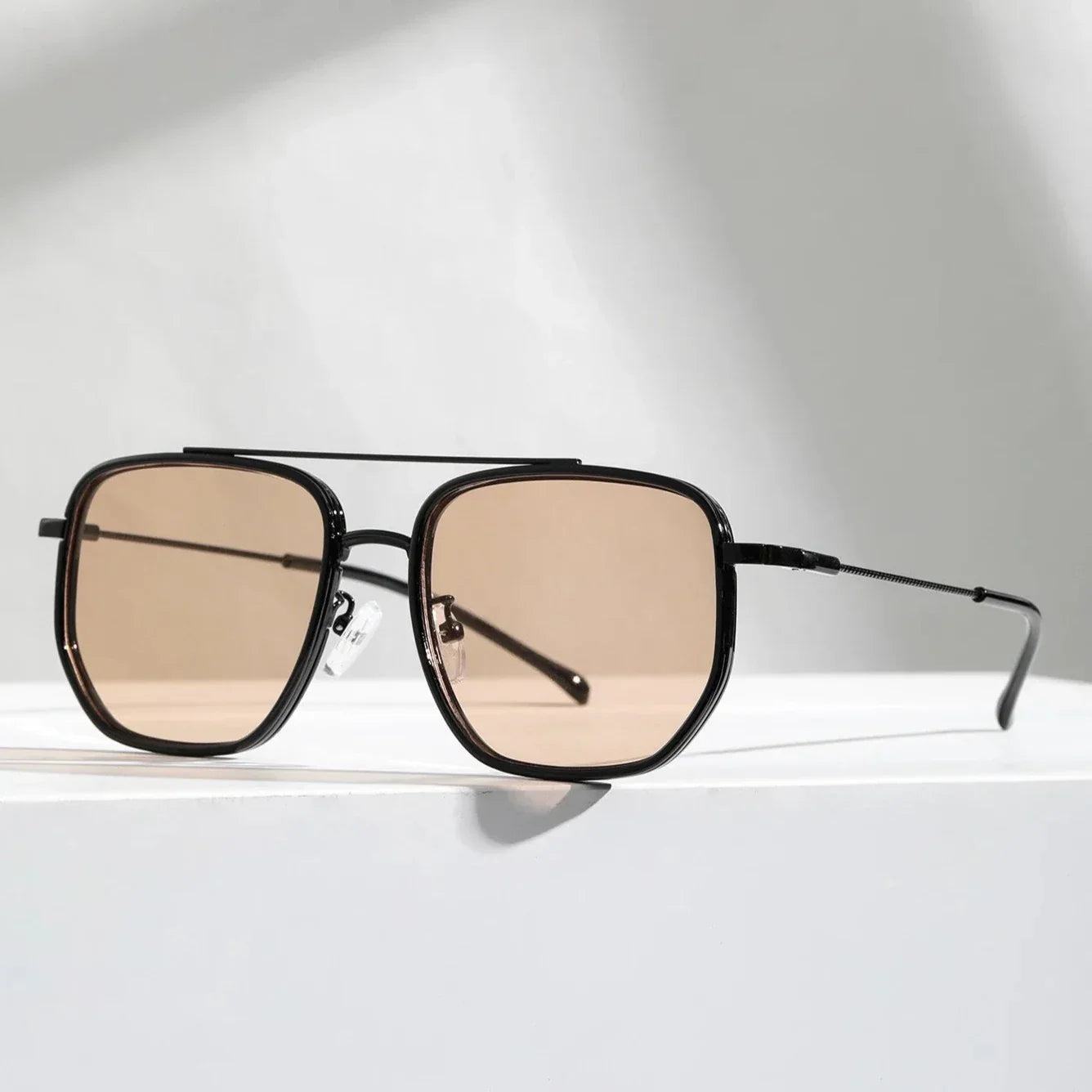 Sonnenbrille Damen – UV400 Schutz – Klassisches Design – Perfekt für Sommer & Alltag