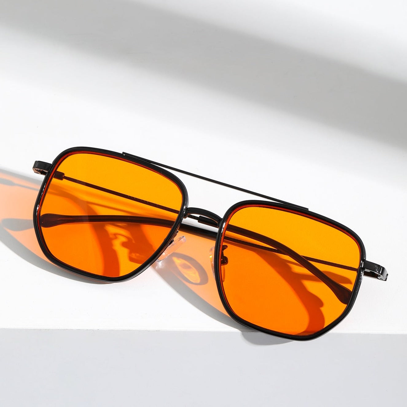 Sonnenbrille Damen – UV400 Schutz – Klassisches Design – Perfekt für Sommer & Alltag