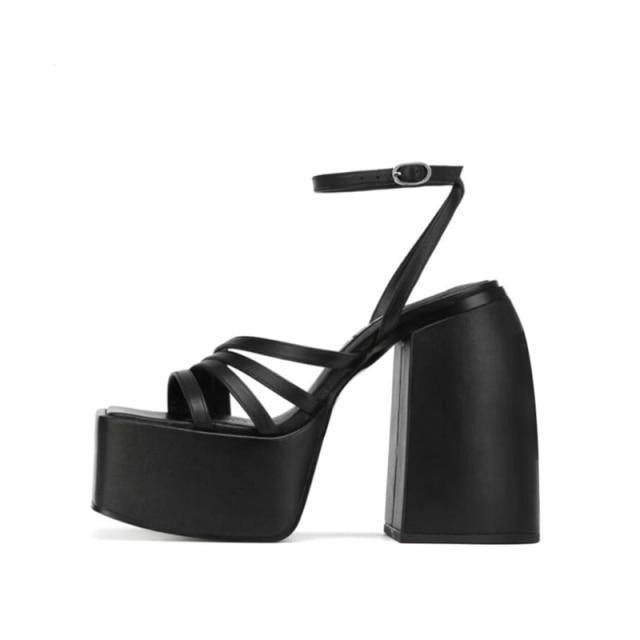 Lederabsätze - Damen - Elegante Ava Leder Heels mit bequemer Passform und zeitlosem Design