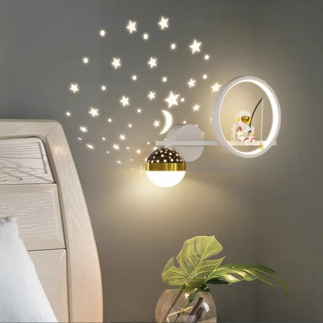 Kinder Wandlampe LED – Sanftes Nachtlicht mit Sternmotiv für Kinderzimmer