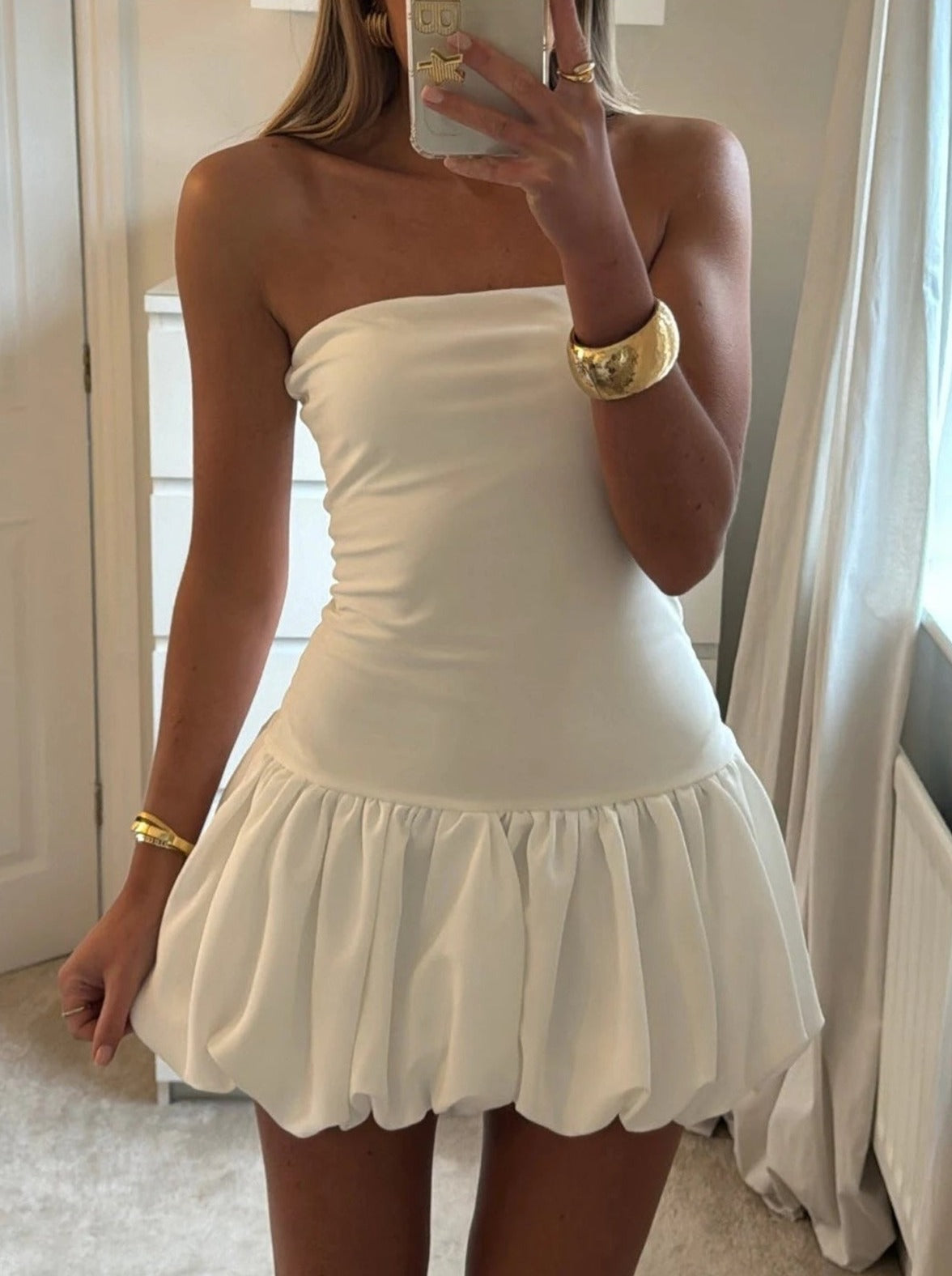 Kleid Damen Festlich – Schulterfrei mit Bubble-Hem – Elegant für Anlass & Abend – Bandeau Stil