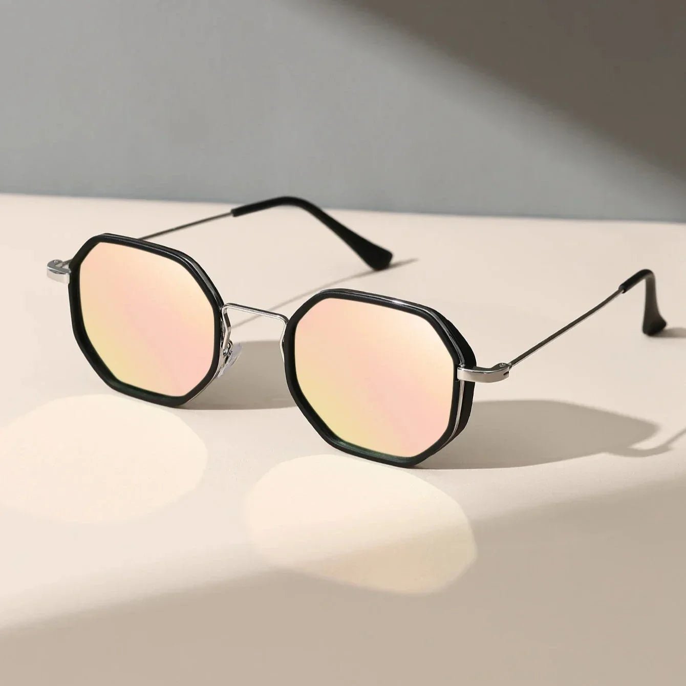 Sonnenbrille Damen – UV400 Schutz – Klassisches Design – Perfekt für Sommer & Alltag