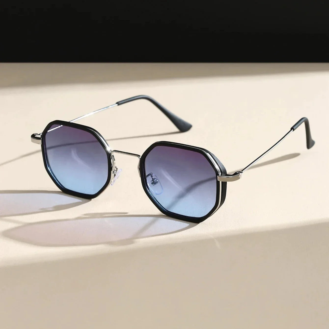 Sonnenbrille Damen – UV400 Schutz – Klassisches Design – Perfekt für Sommer & Alltag
