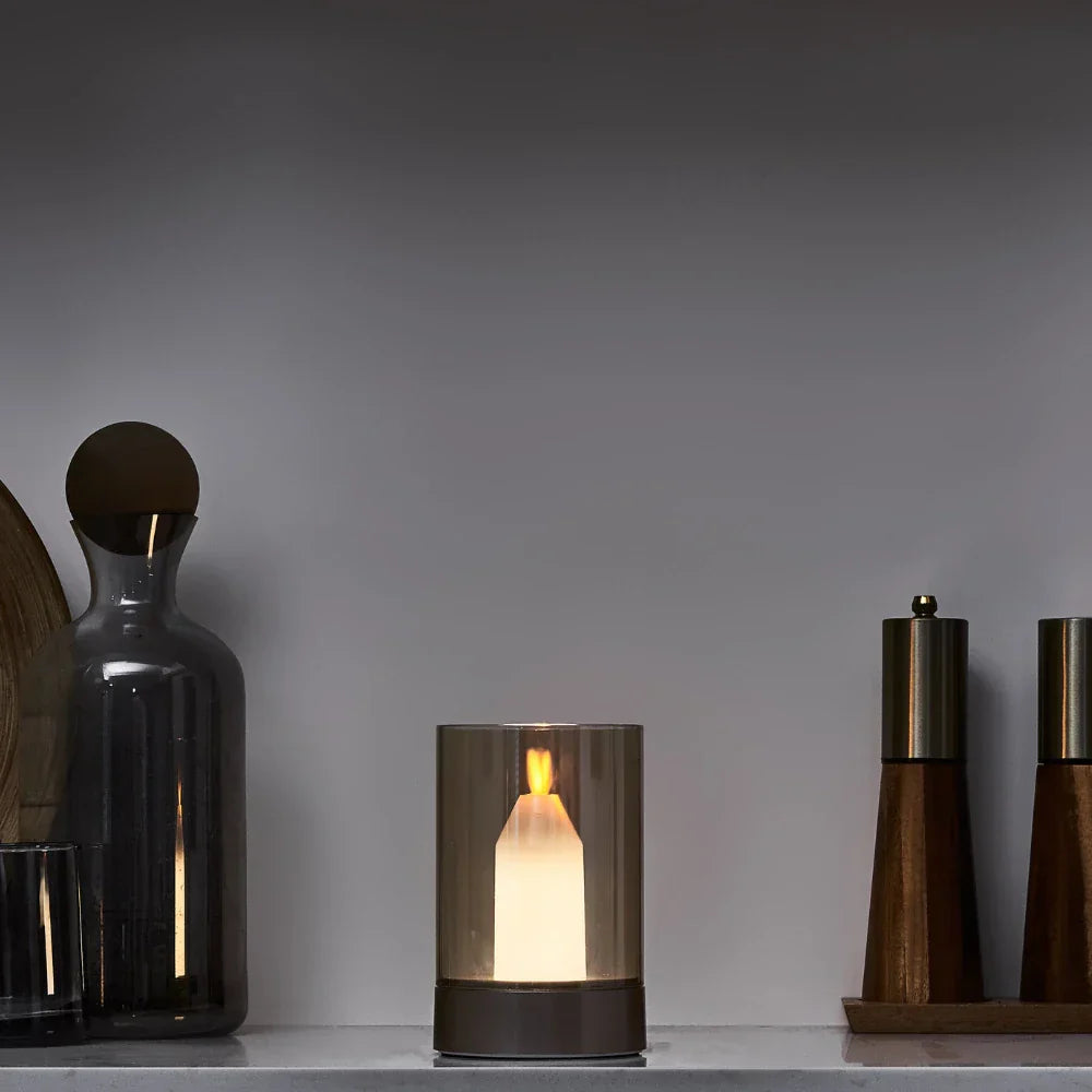 LED Kerze mit Handbewegung – Dimmbar, wiederaufladbar & stilvolles Design