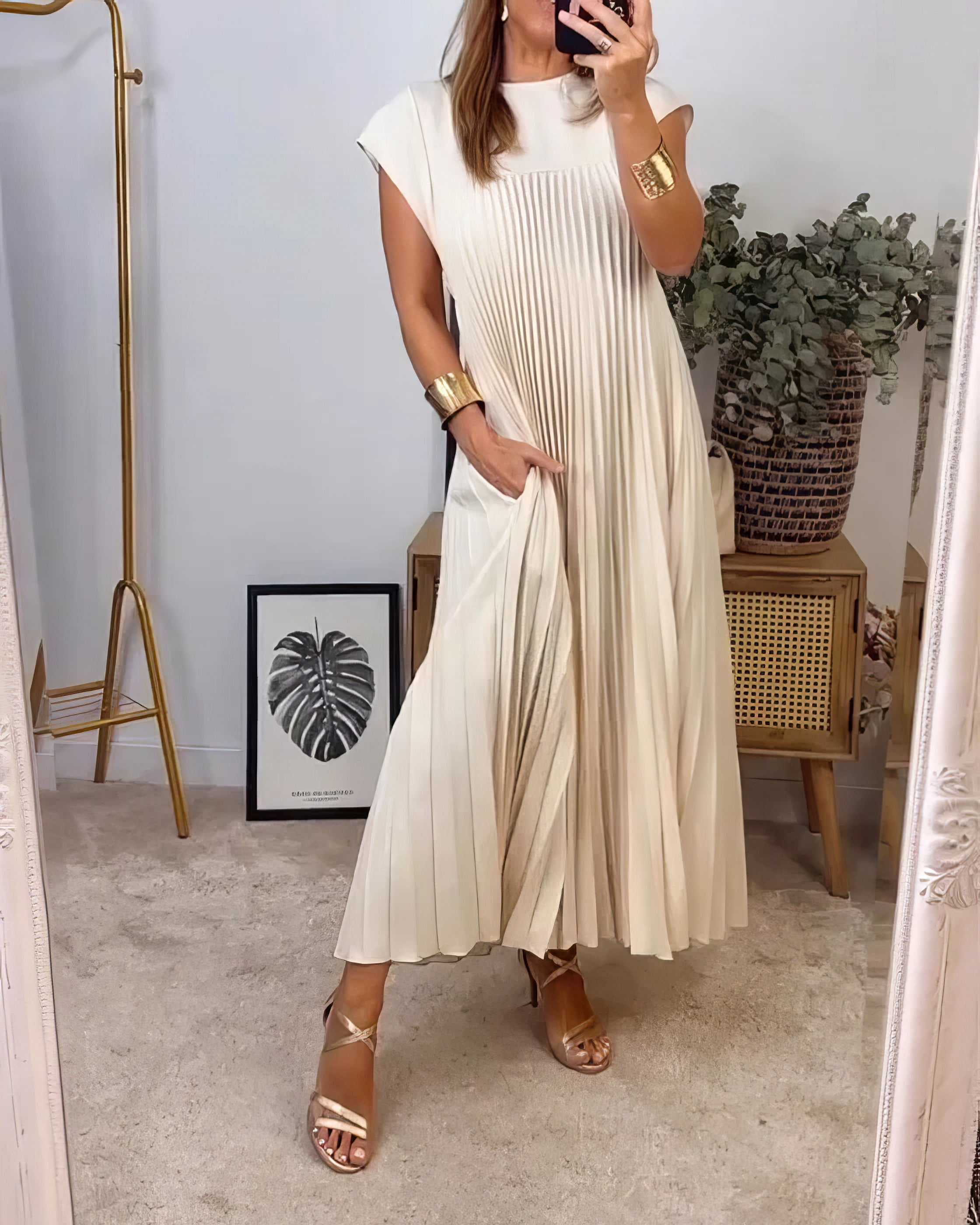 Plissiertes Midikleid mit Trägern – Luftig & Schmeichelnd – Elegant für Alltag & Sommer